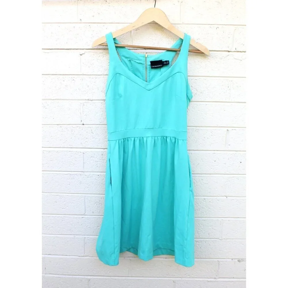Cynthia Rowley excellent pre